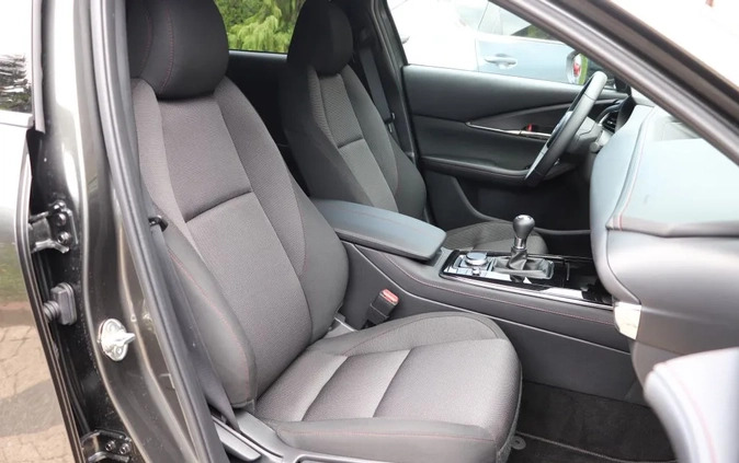 Mazda CX-30 cena 102999 przebieg: 2158, rok produkcji 2022 z Otwock małe 232